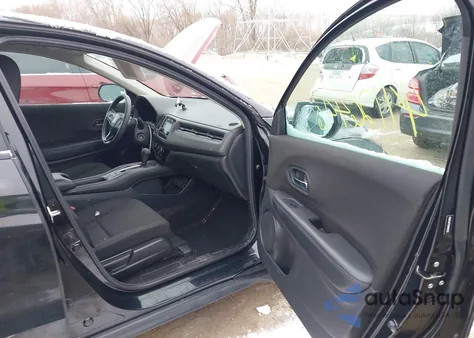 2018 Honda Hr-V Lx z USA, uszkodzony, nr VIN 3CZRU6H35JM703034